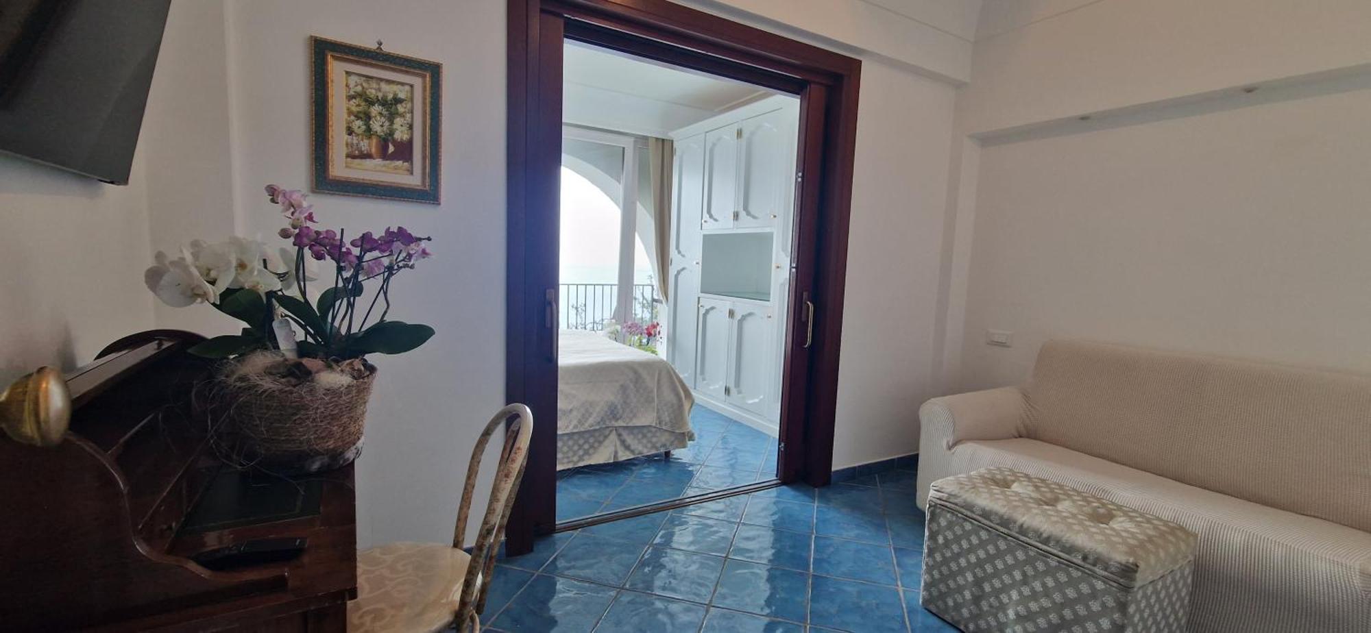 Albergo La Conca Azzurra Конка-дей-Марини Экстерьер фото